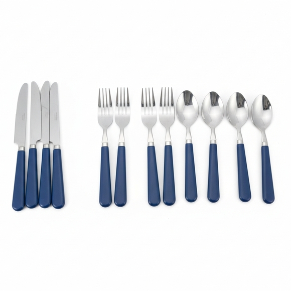 Woven Rattan Basket with Handle - Picture 3 of 3